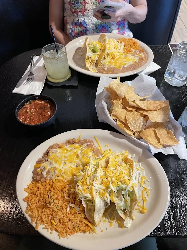 Crunchy Chicken Taco Plate