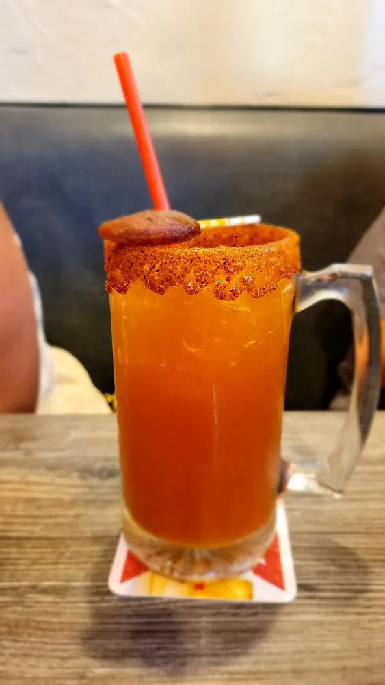 Michelada w Dos Equis Lager