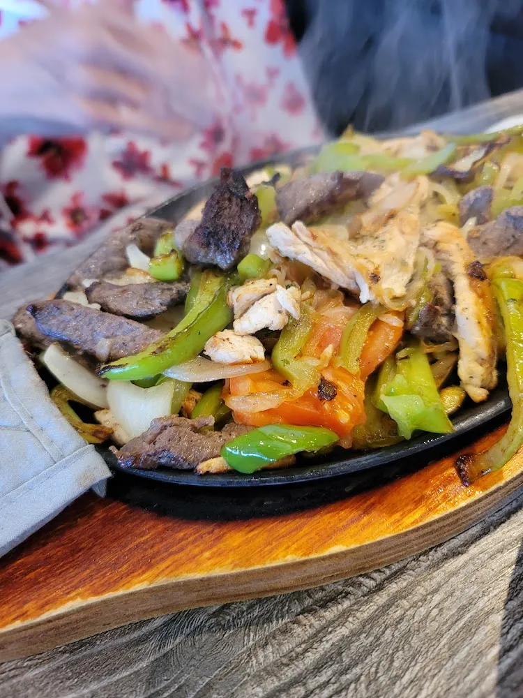 Steak & Chicken Fajitas